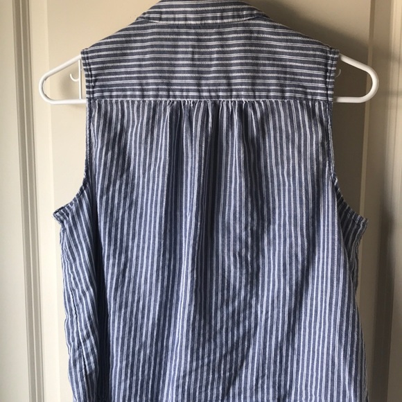 Blue and white stripe button down tank - Picture 2 of 4